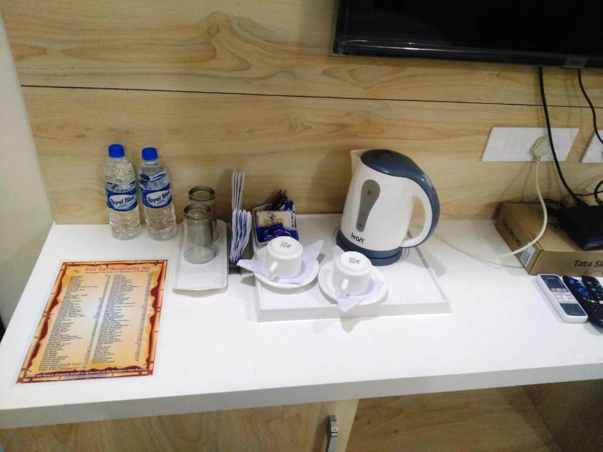 Hotel Ss Grand Lucknow Zewnętrze zdjęcie